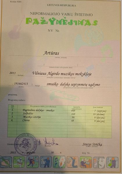 DIPLOMAS ARTURO1